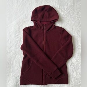 Mountain Hardware Burgundy Fleece Hoodie Women’s Small Full Zip Hiking PNW Cozy